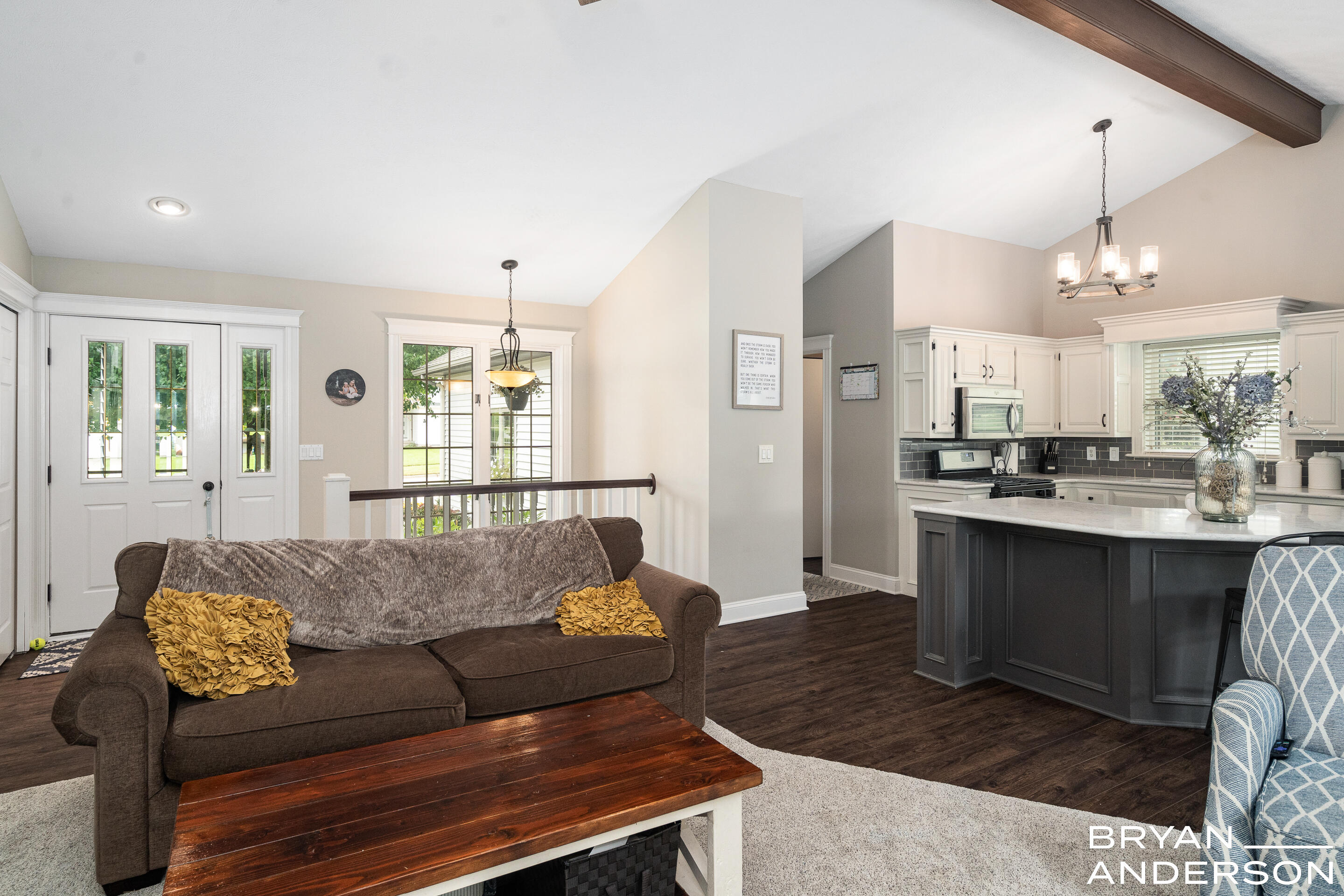 4483 Sunnyslope Drive