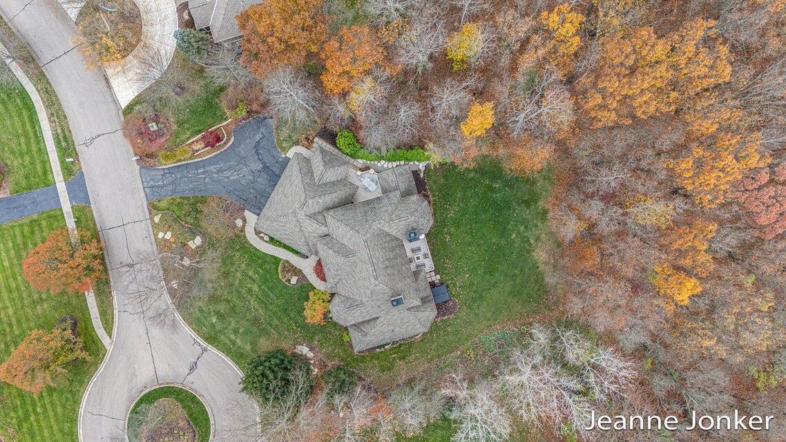 4075 Yarrow Drive NE