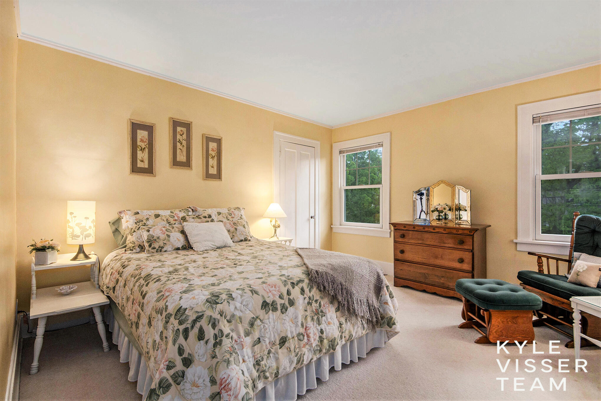 933 Orchard Avenue SE