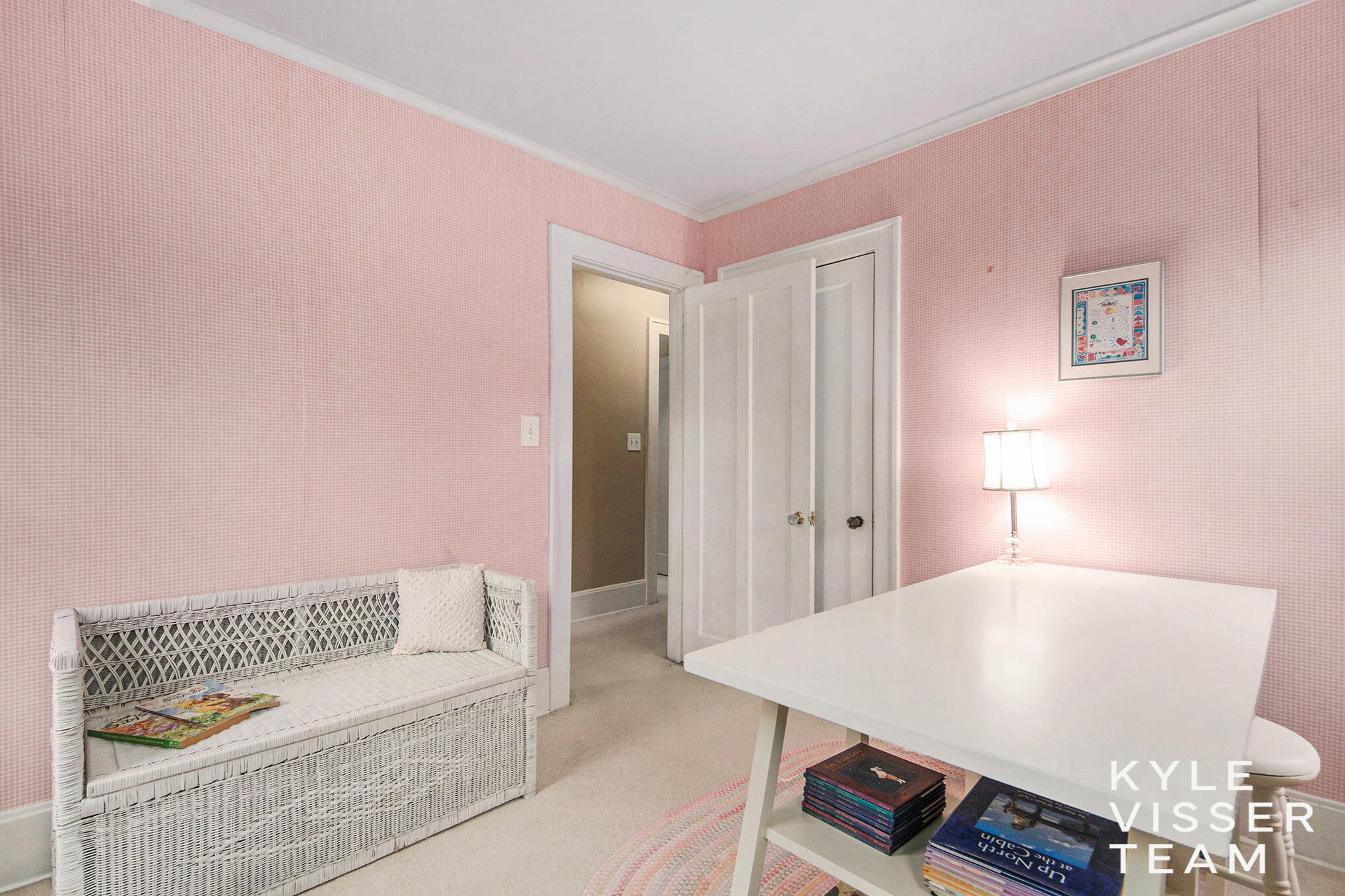 933 Orchard Avenue SE