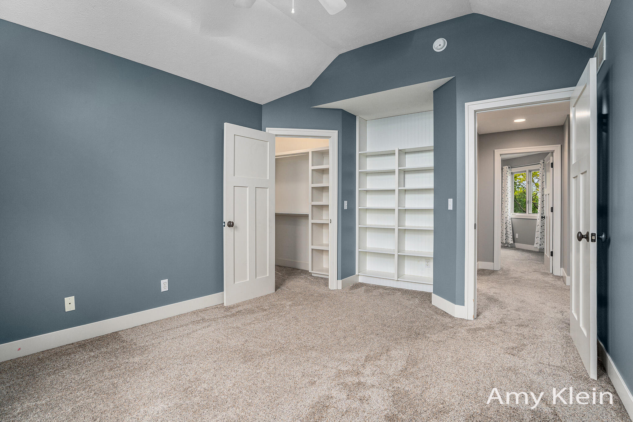 1657 North Bay Drive