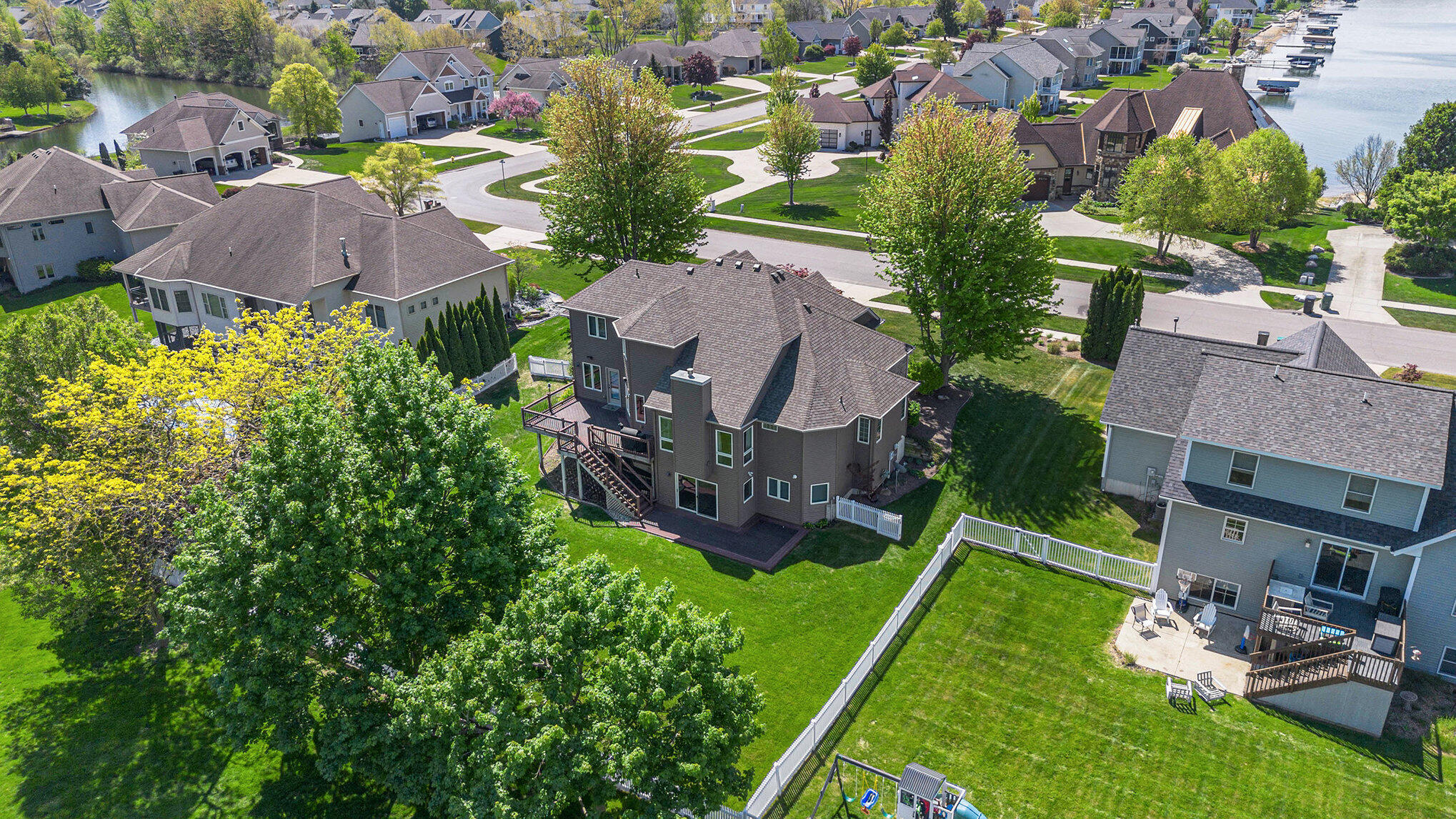 1657 North Bay Drive