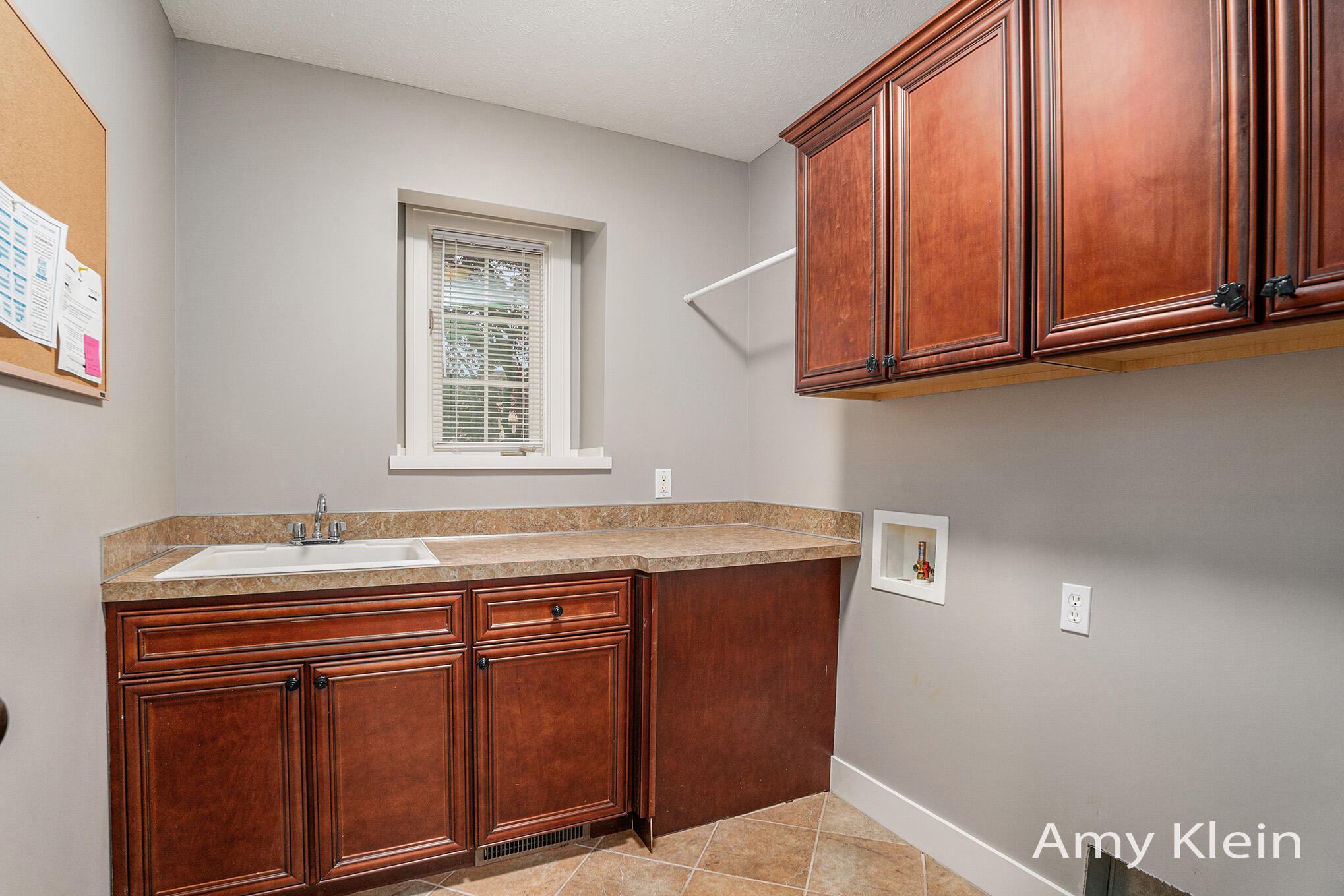 1657 North Bay Drive