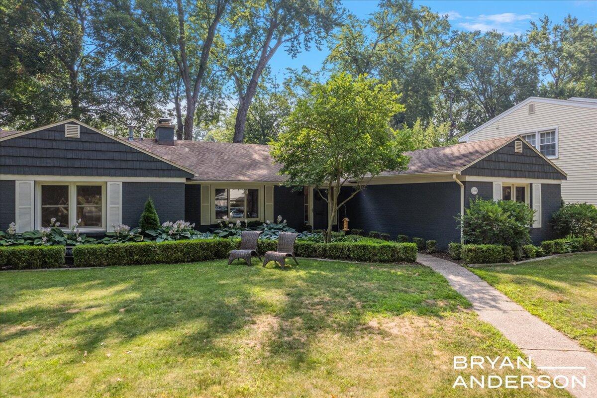 1414 Rosalind Road SE