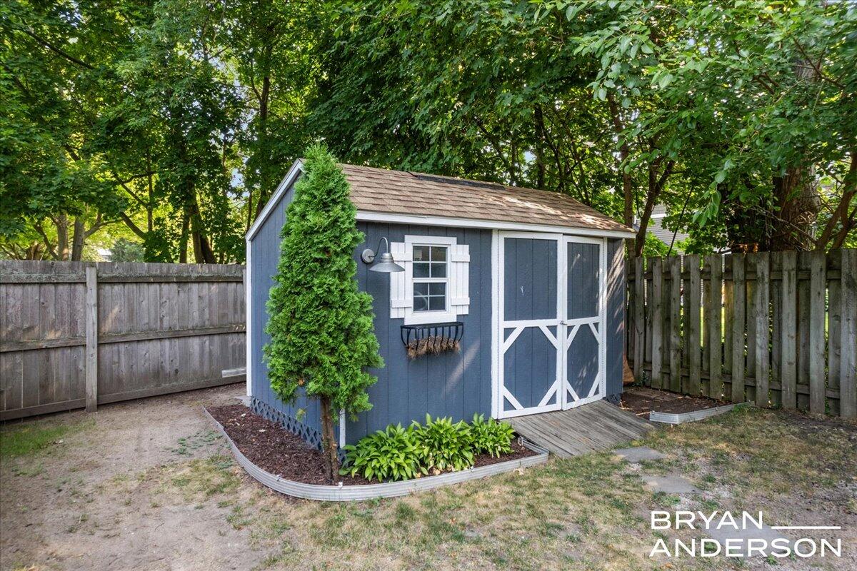 1414 Rosalind Road SE