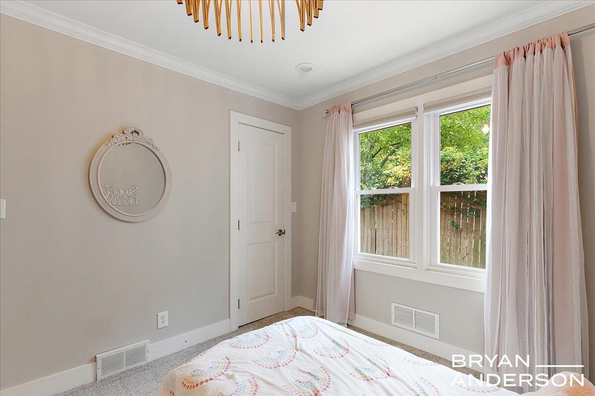 1414 Rosalind Road SE
