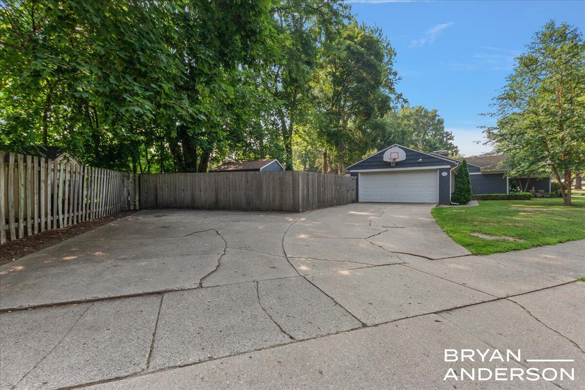 1414 Rosalind Road SE