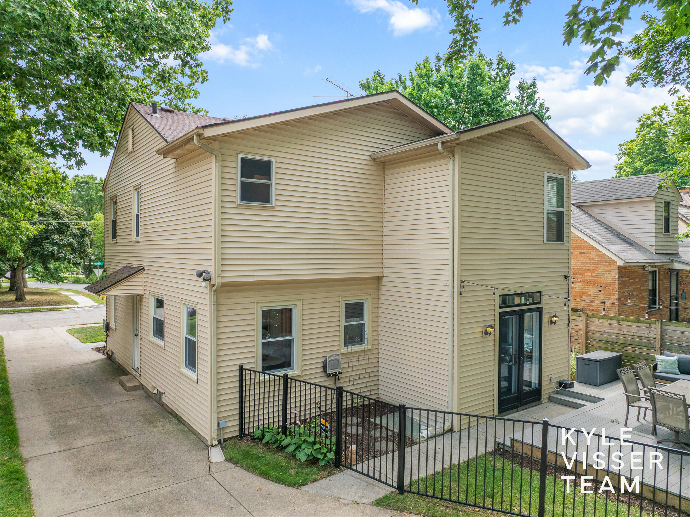 2511 Godwin Avenue SE