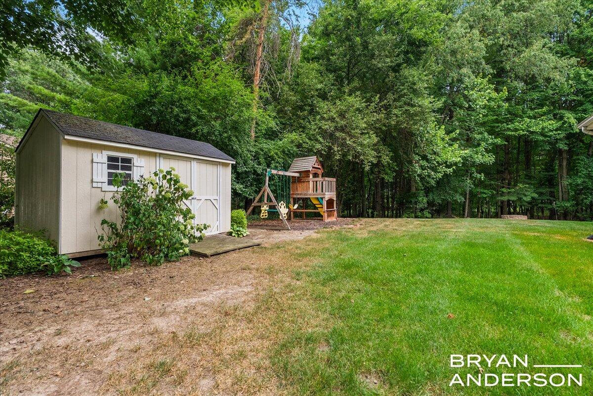 1111 Lasalette Drive SE