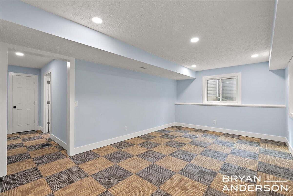 5153 Breezefield SE