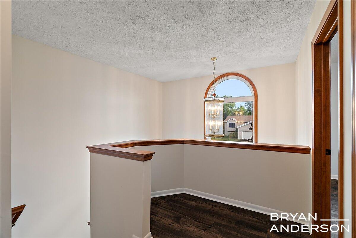 5153 Breezefield SE