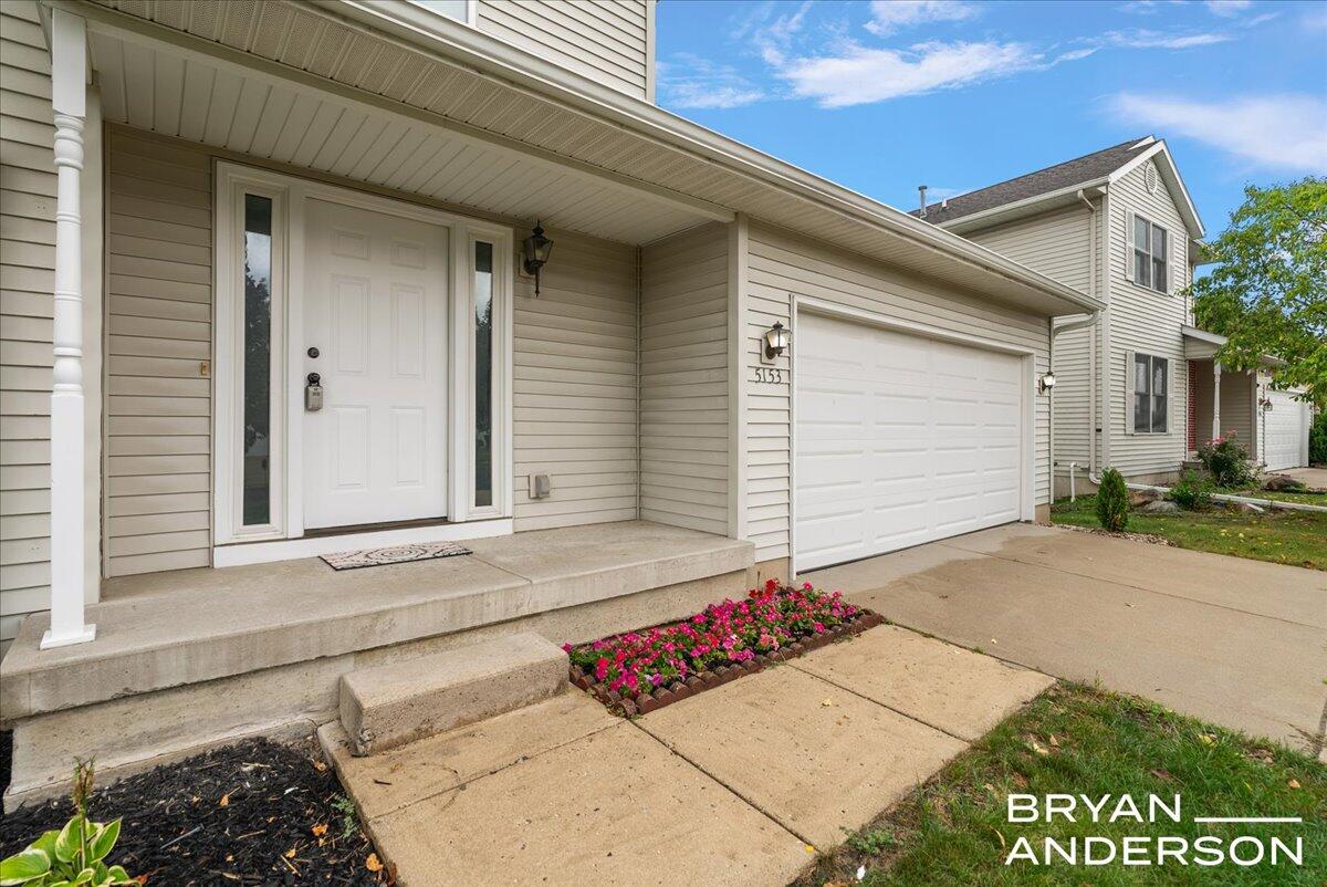 5153 Breezefield SE