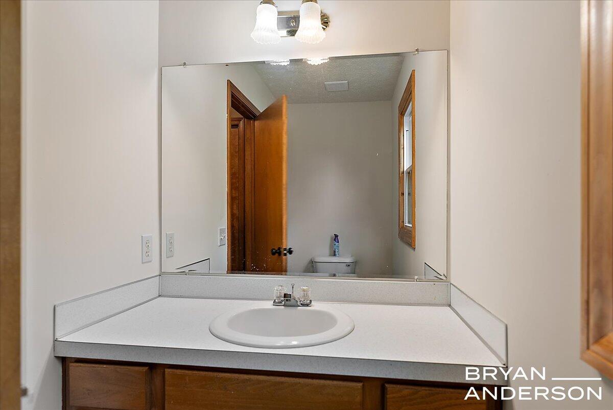5153 Breezefield SE