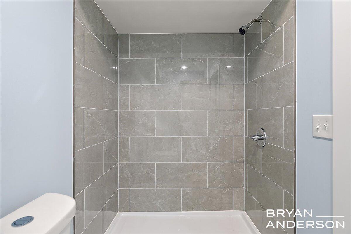 5153 Breezefield SE