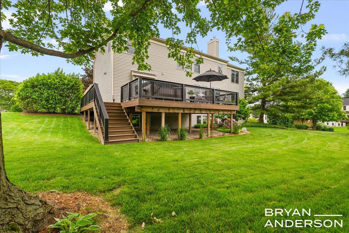 4499 Quail Ridge Court NE