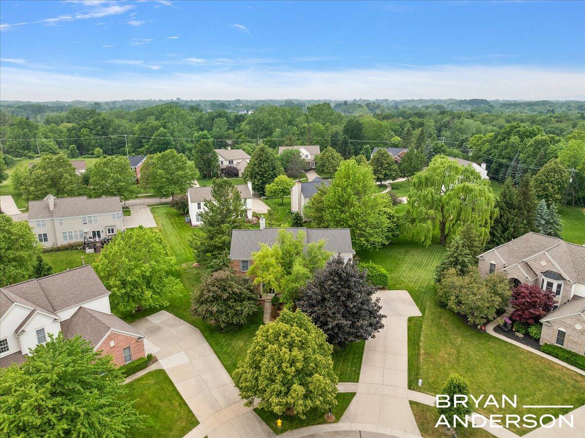 4499 Quail Ridge Court NE