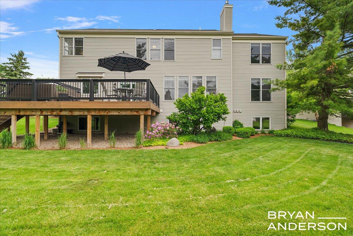 4499 Quail Ridge Court NE