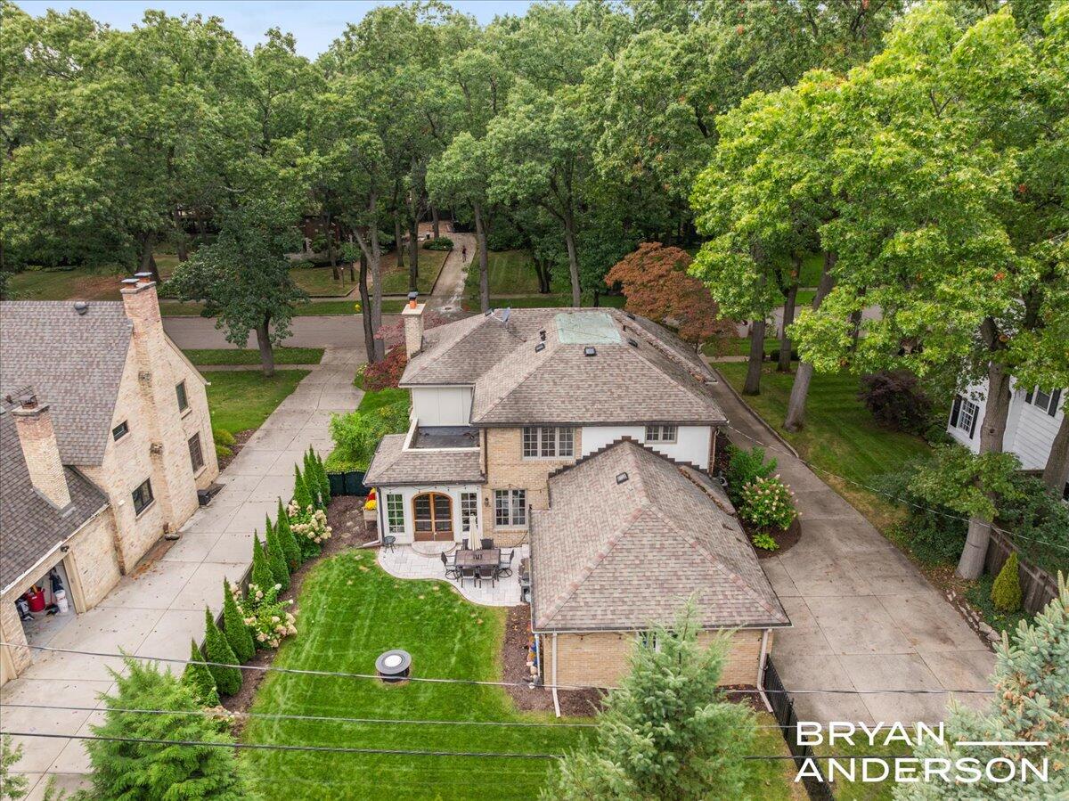 926 Cambridge Drive SE
