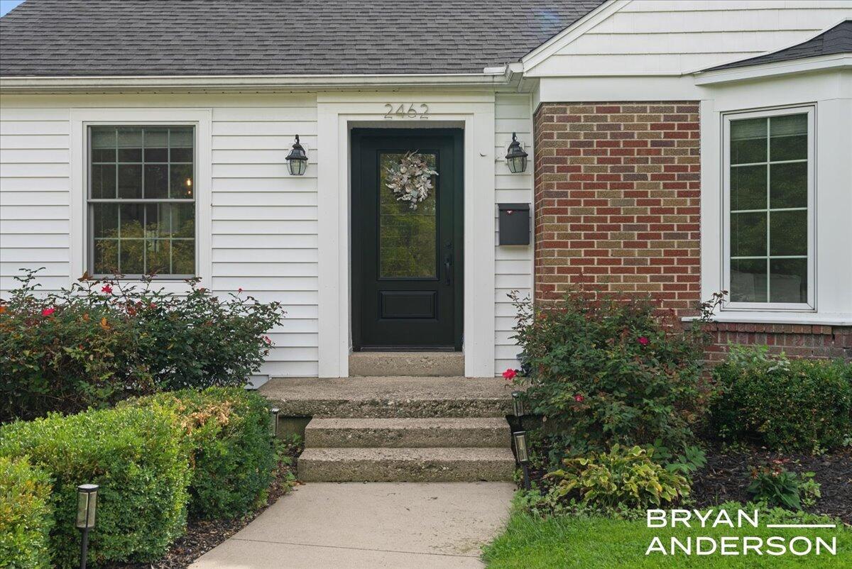 2462 Beechwood Drive SE