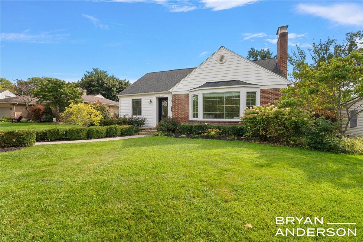 2462 Beechwood Drive SE