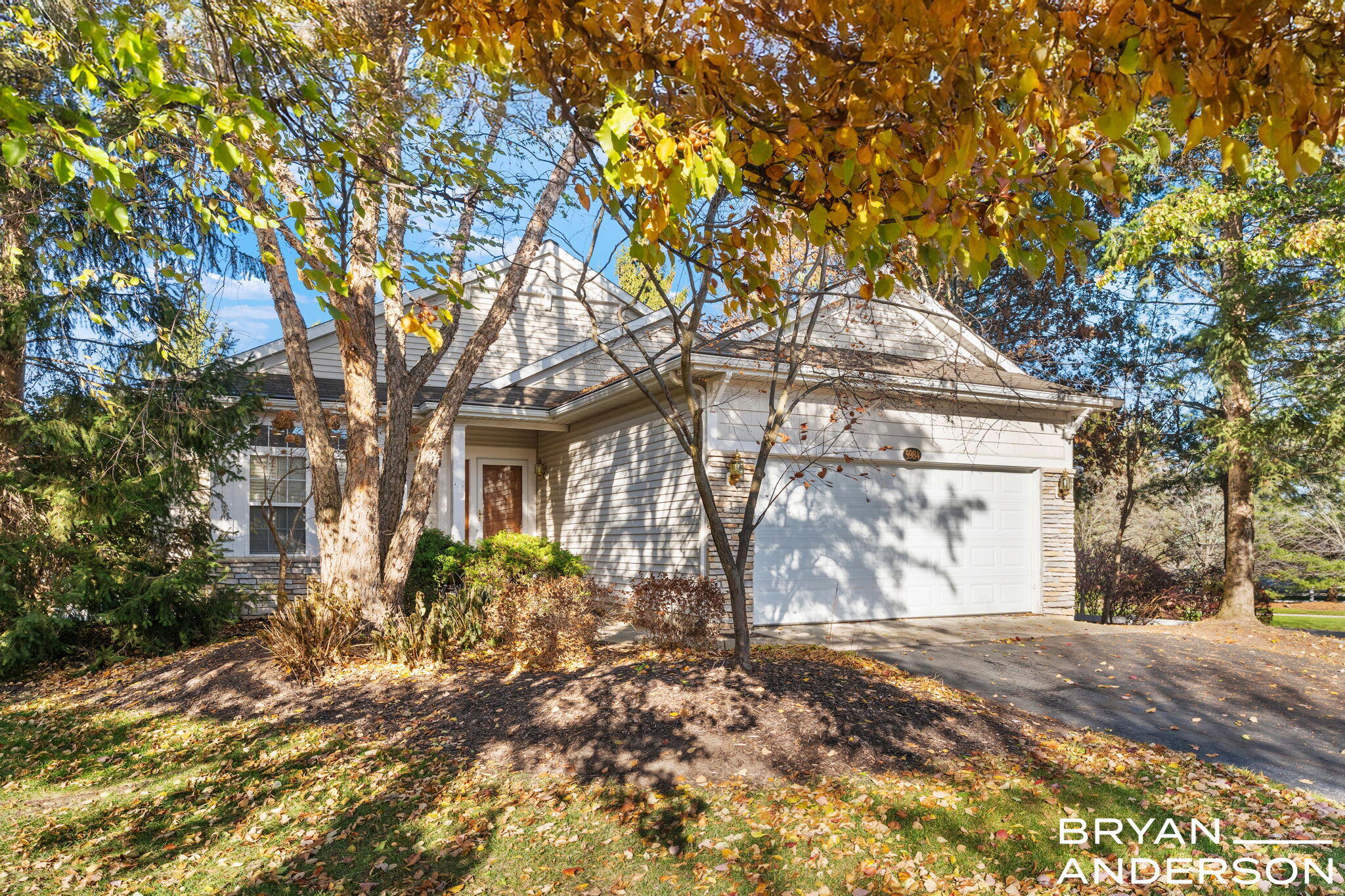 5984 Mill Point Court SE