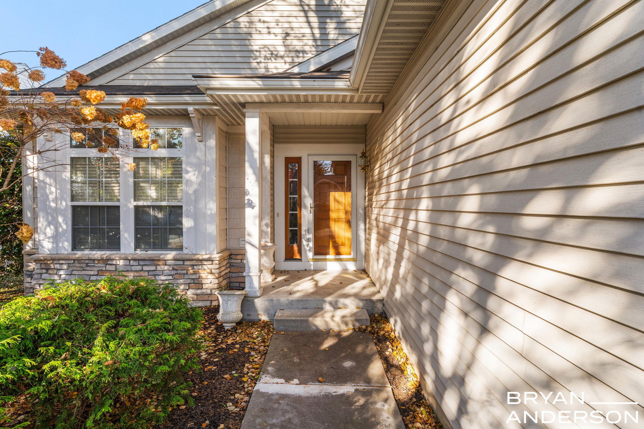 5984 Mill Point Court SE