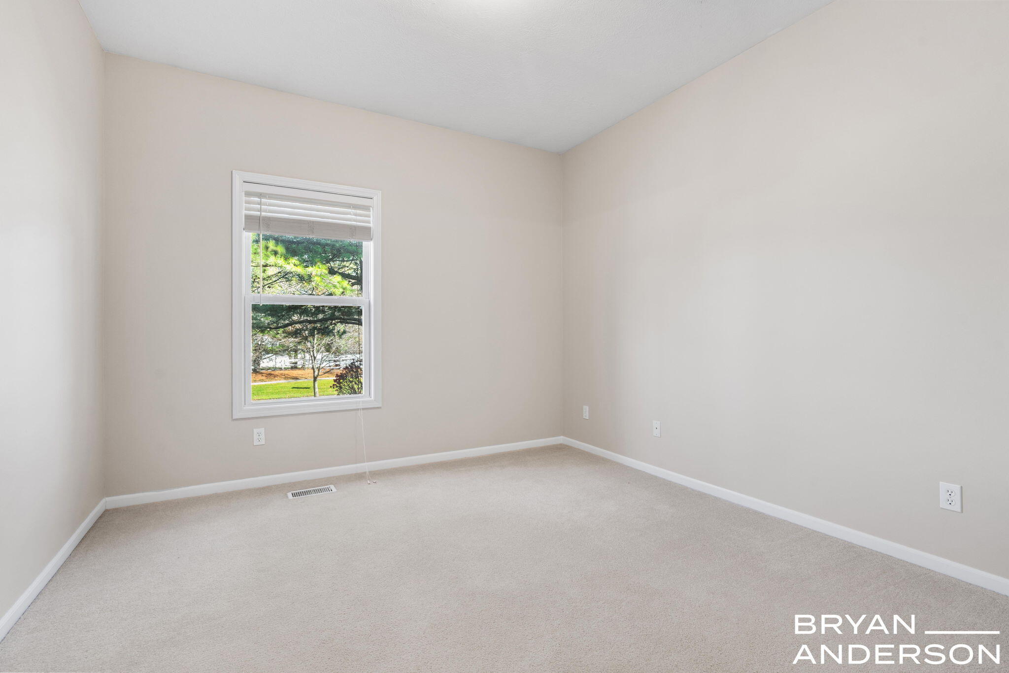 5984 Mill Point Court SE