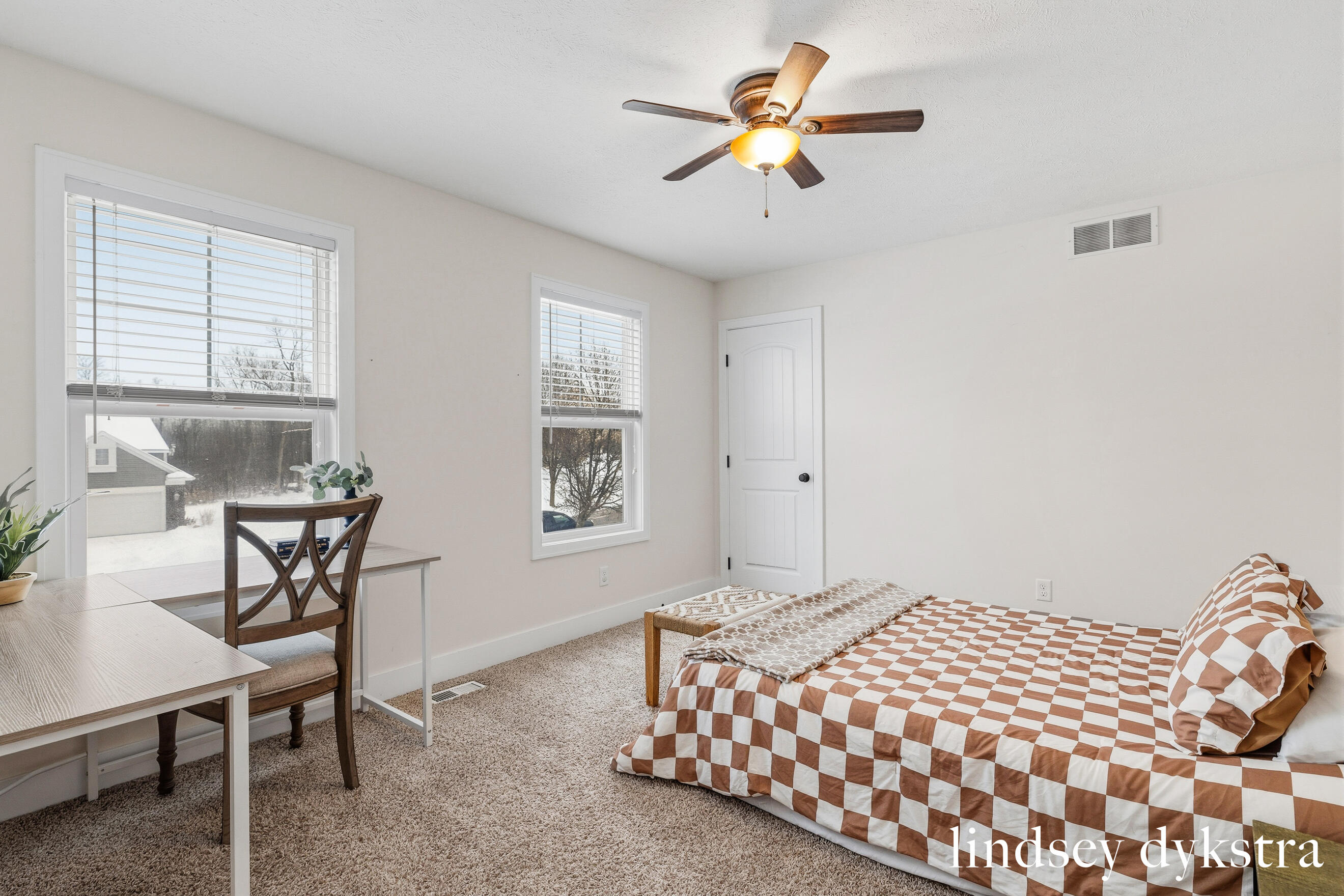 2862 Sunset Ridge Court NE