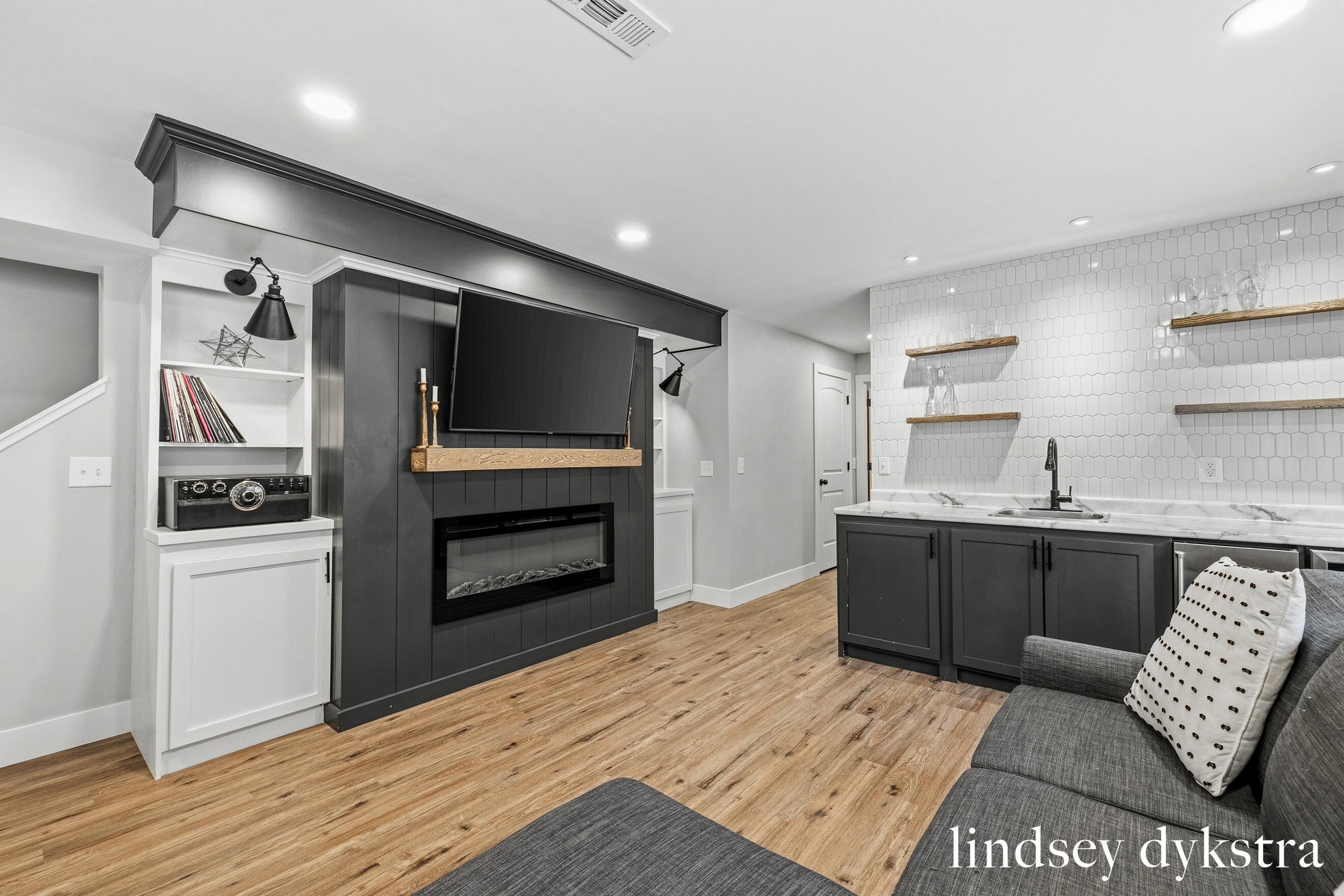 2862 Sunset Ridge Court NE