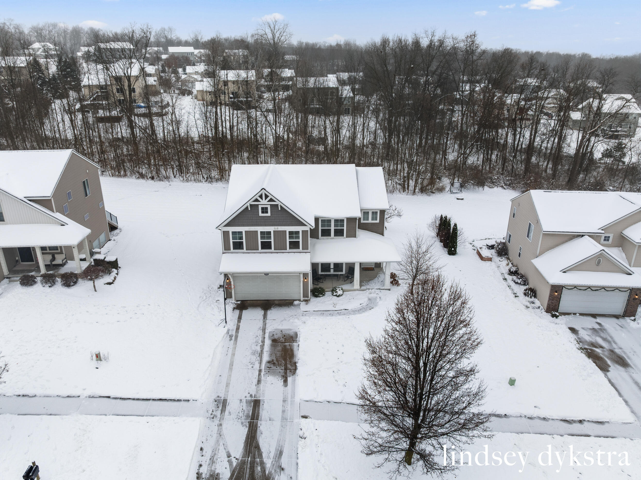 2862 Sunset Ridge Court NE