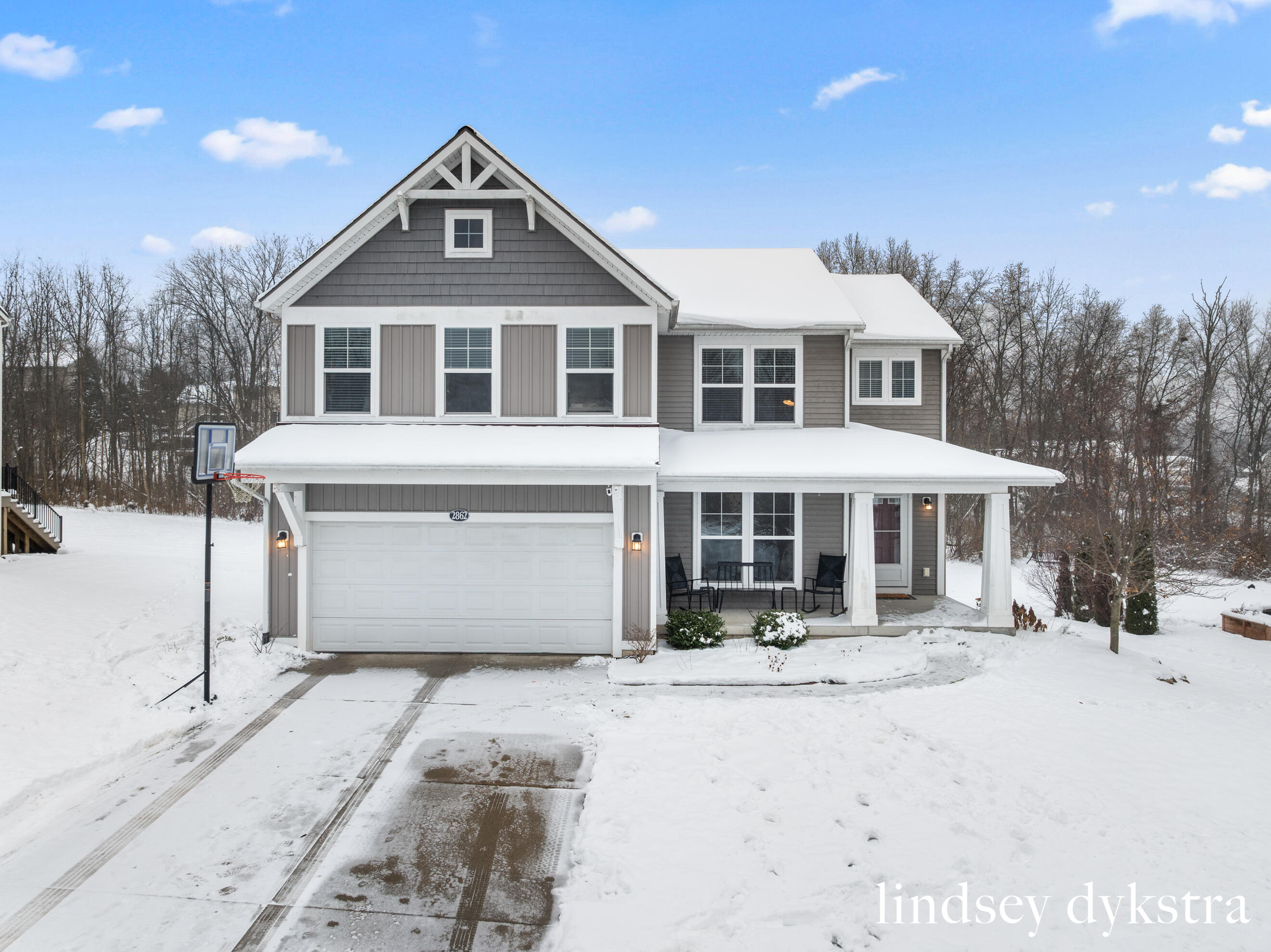 2862 Sunset Ridge Court NE