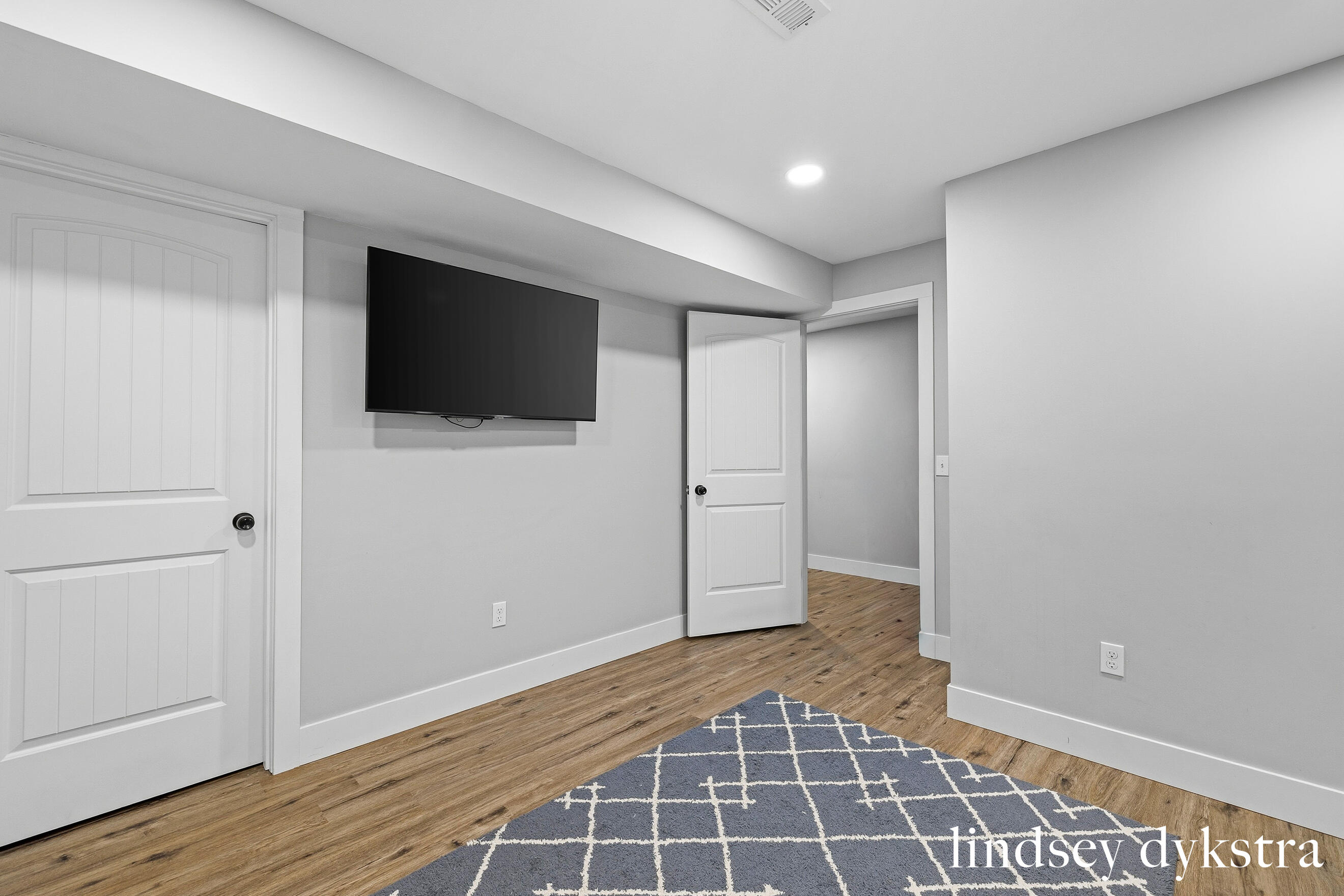 2862 Sunset Ridge Court NE