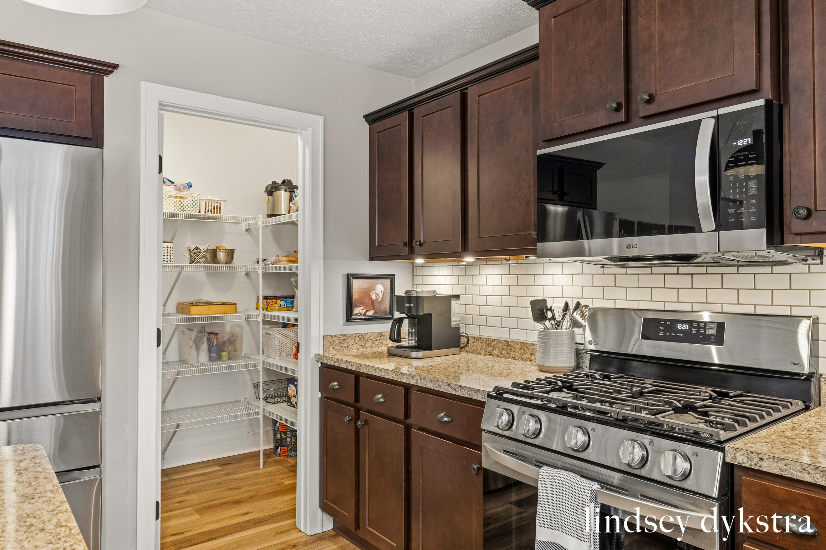 2862 Sunset Ridge Court NE