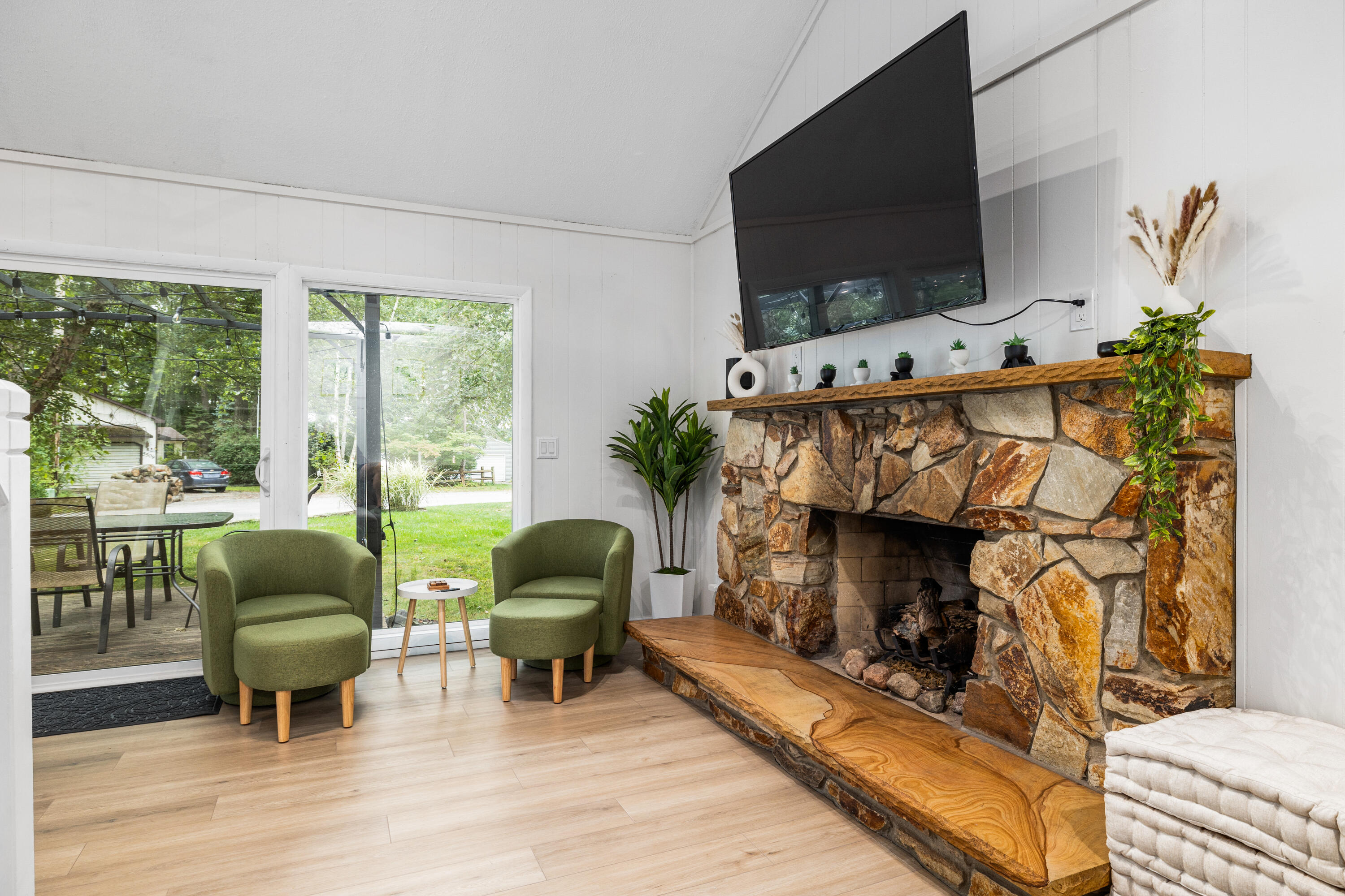 11575 Pheasant Drive