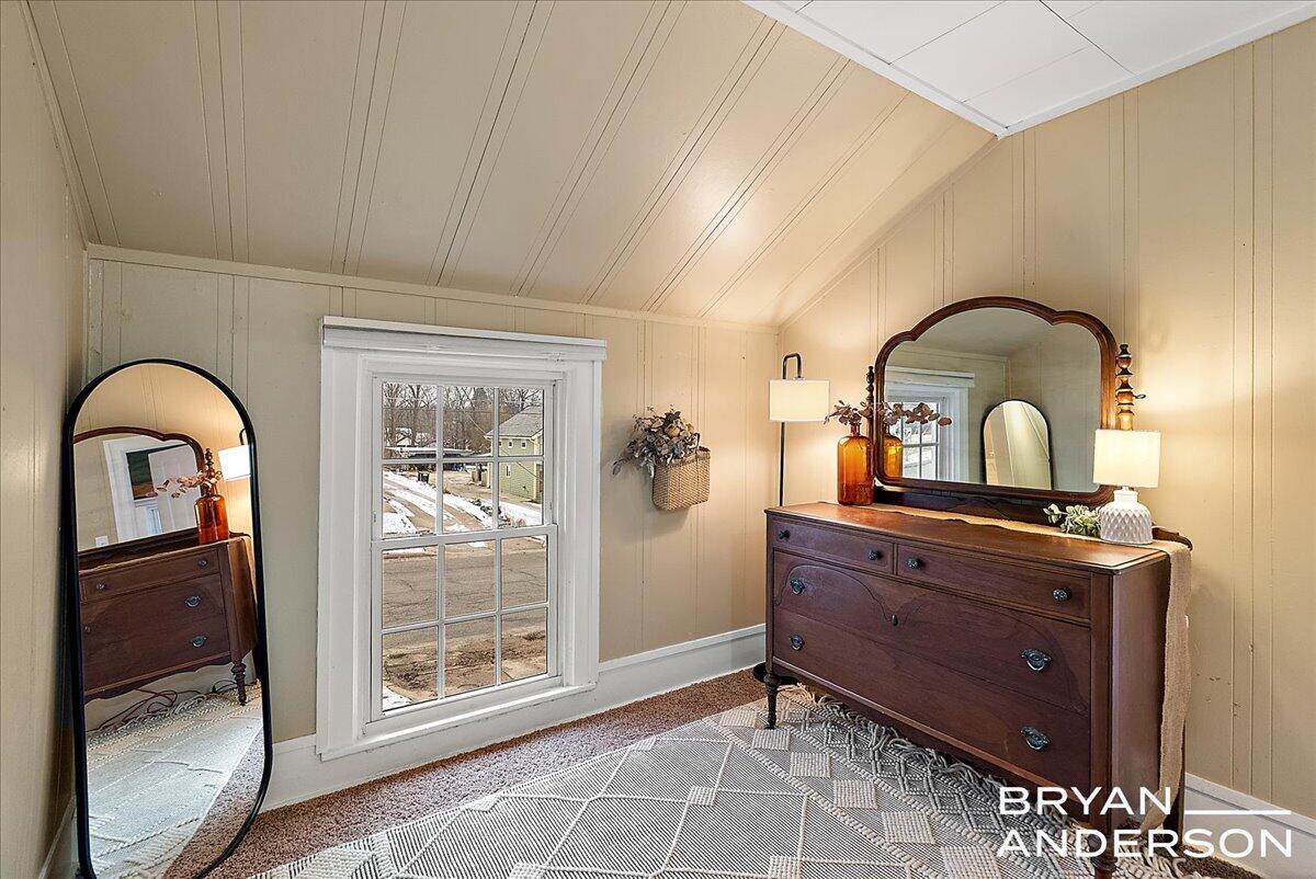 66 S Fremont Street NE