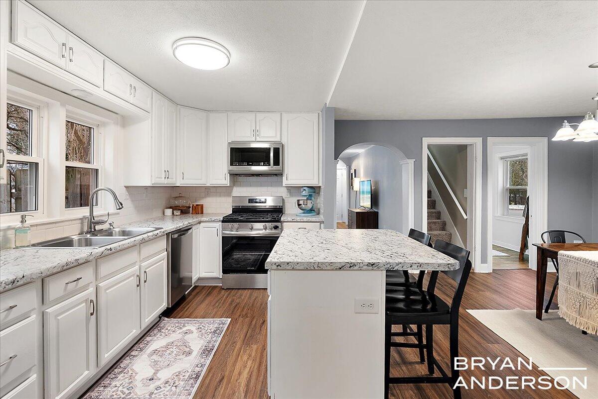 66 S Fremont Street NE