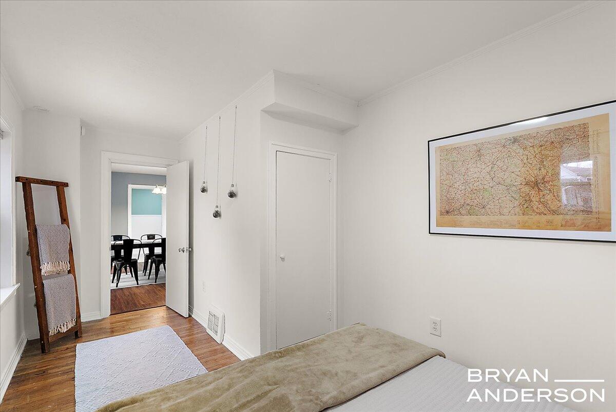 66 S Fremont Street NE