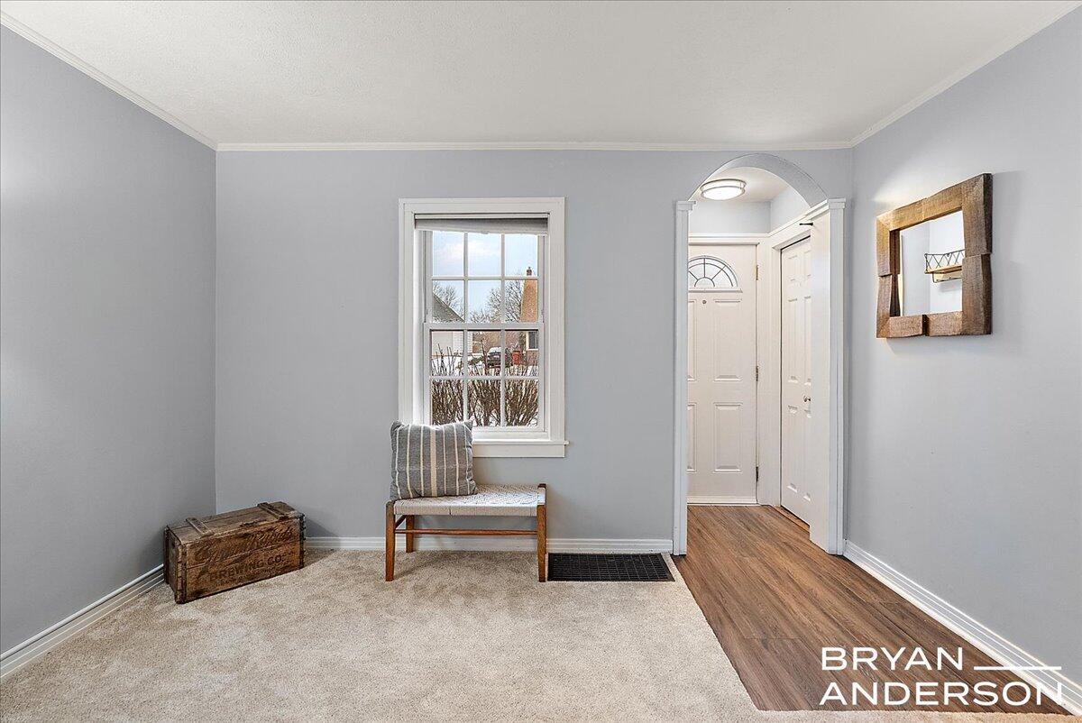 66 S Fremont Street NE