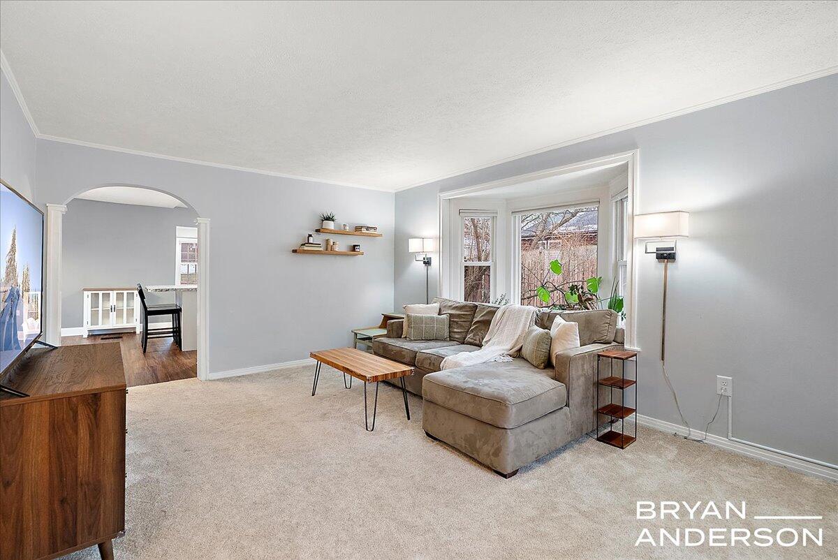 66 S Fremont Street NE