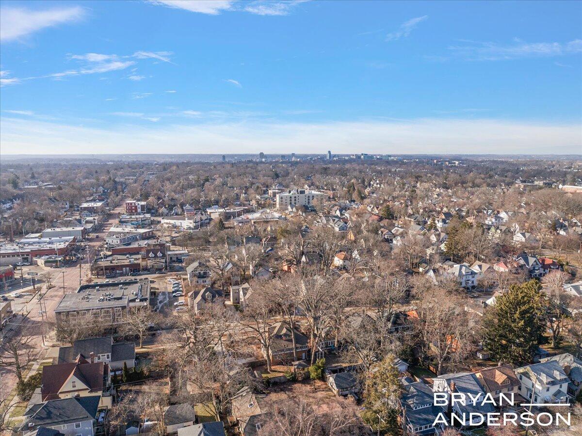 356 Woodmere Avenue SE