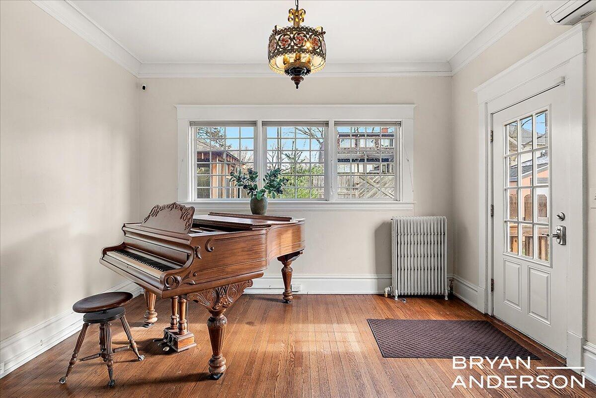 356 Woodmere Avenue SE