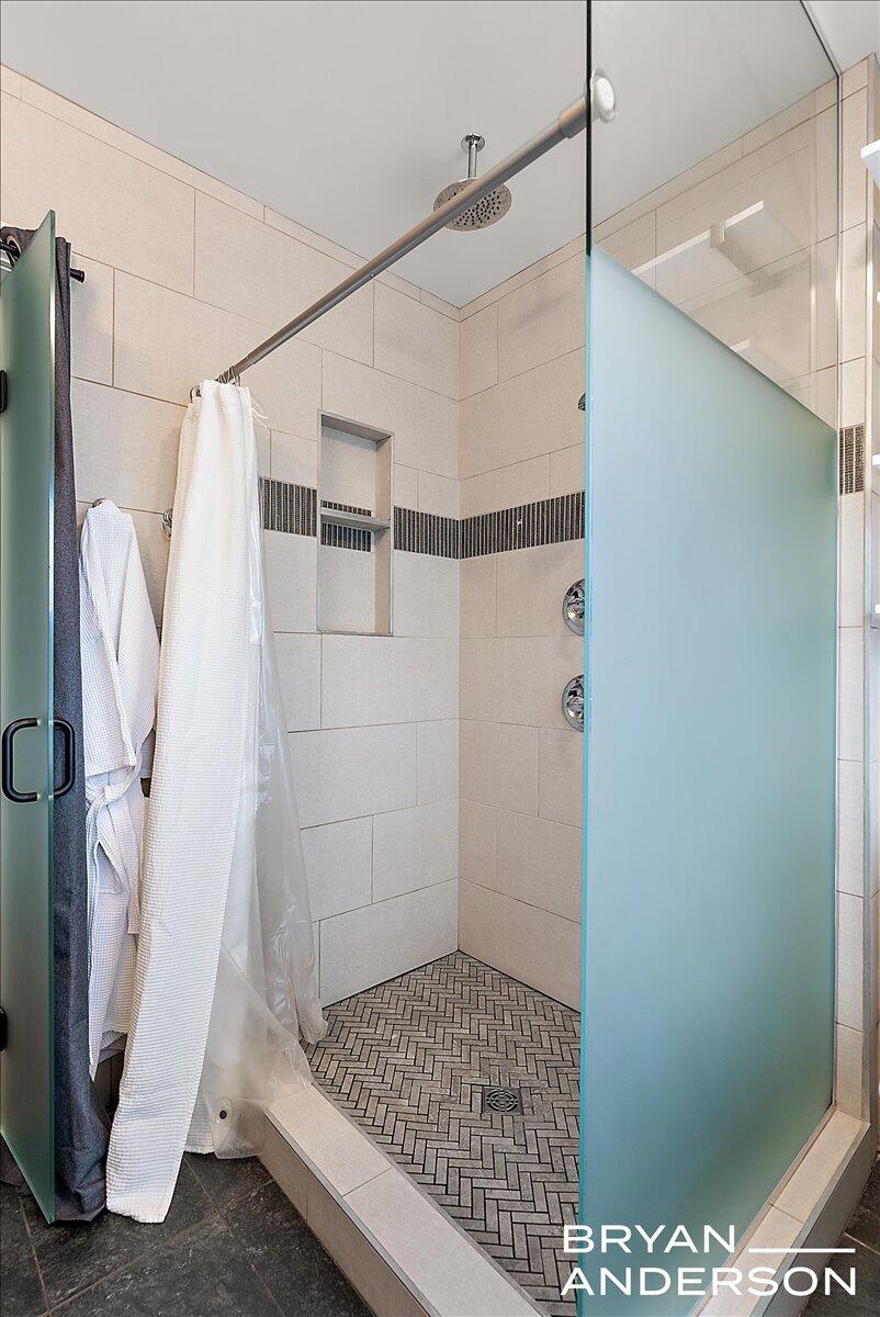 356 Woodmere Avenue SE