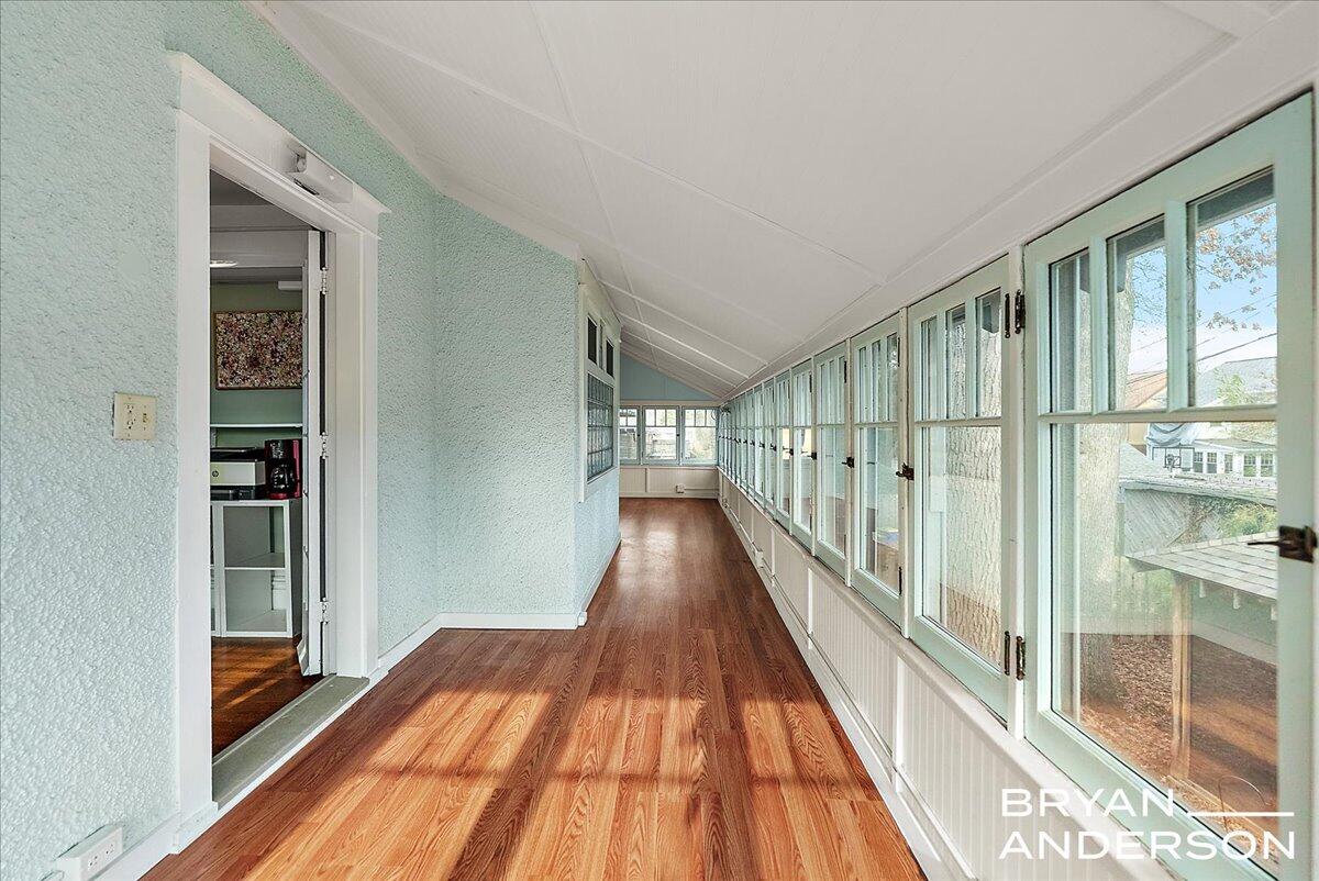 356 Woodmere Avenue SE