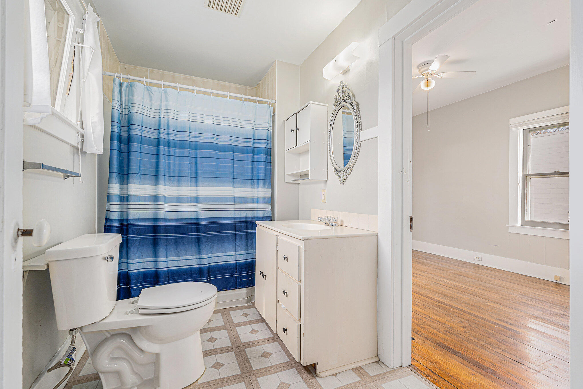 3981 White Street SW