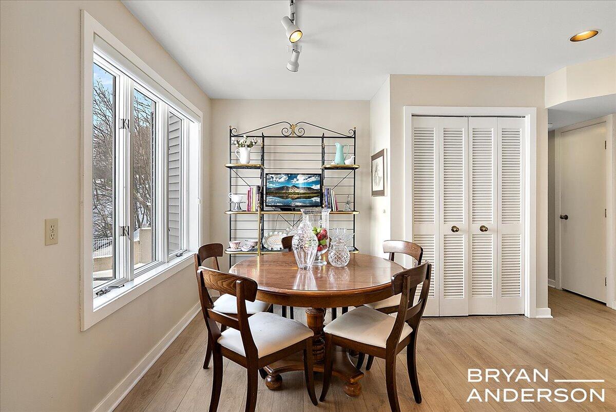 810 S Harbor Drive 16