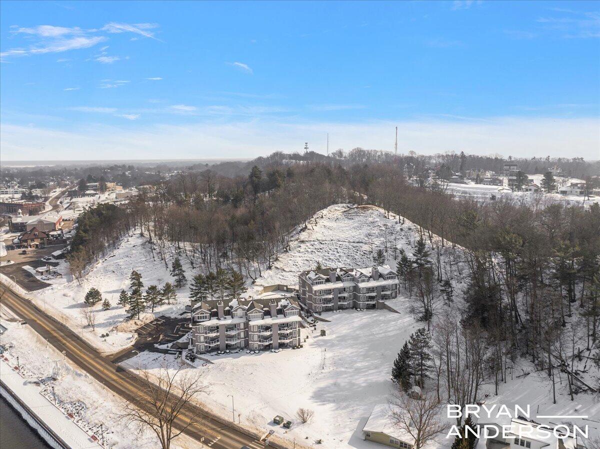 810 S Harbor Drive 16