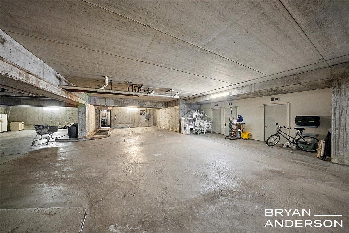 810 S Harbor Drive 16