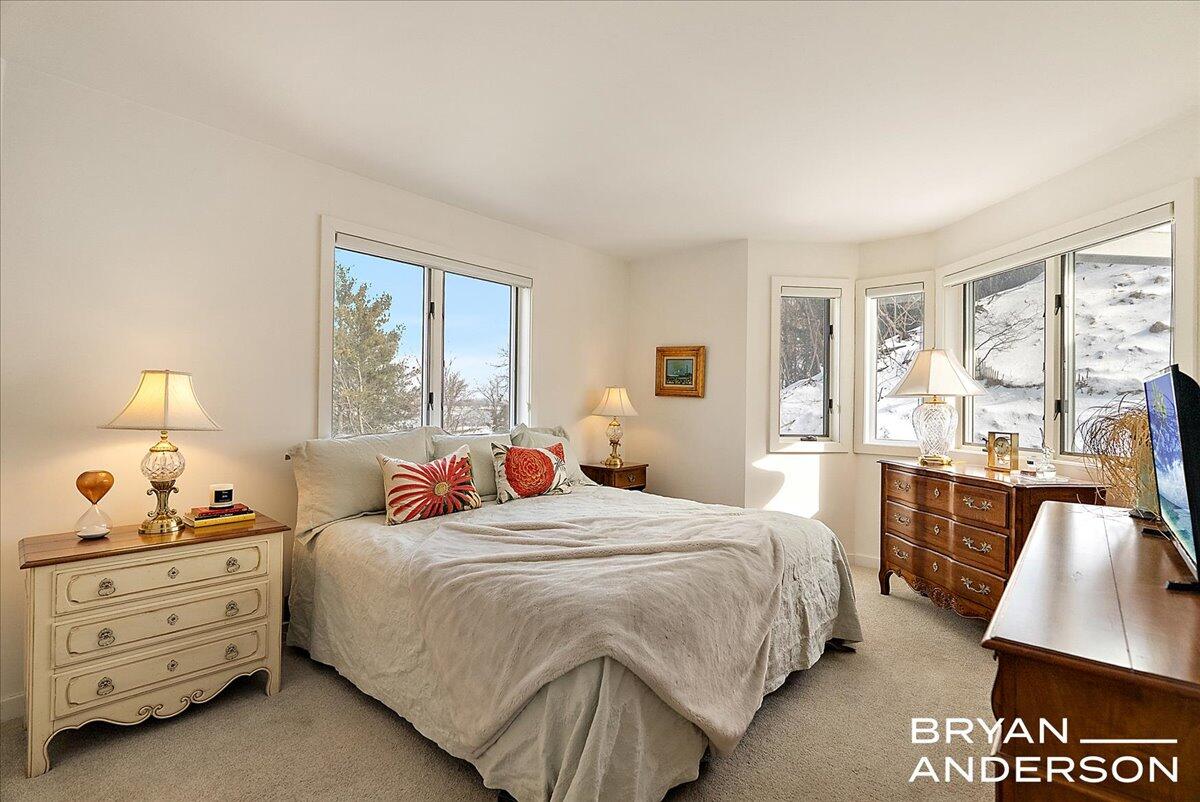 810 S Harbor Drive 16