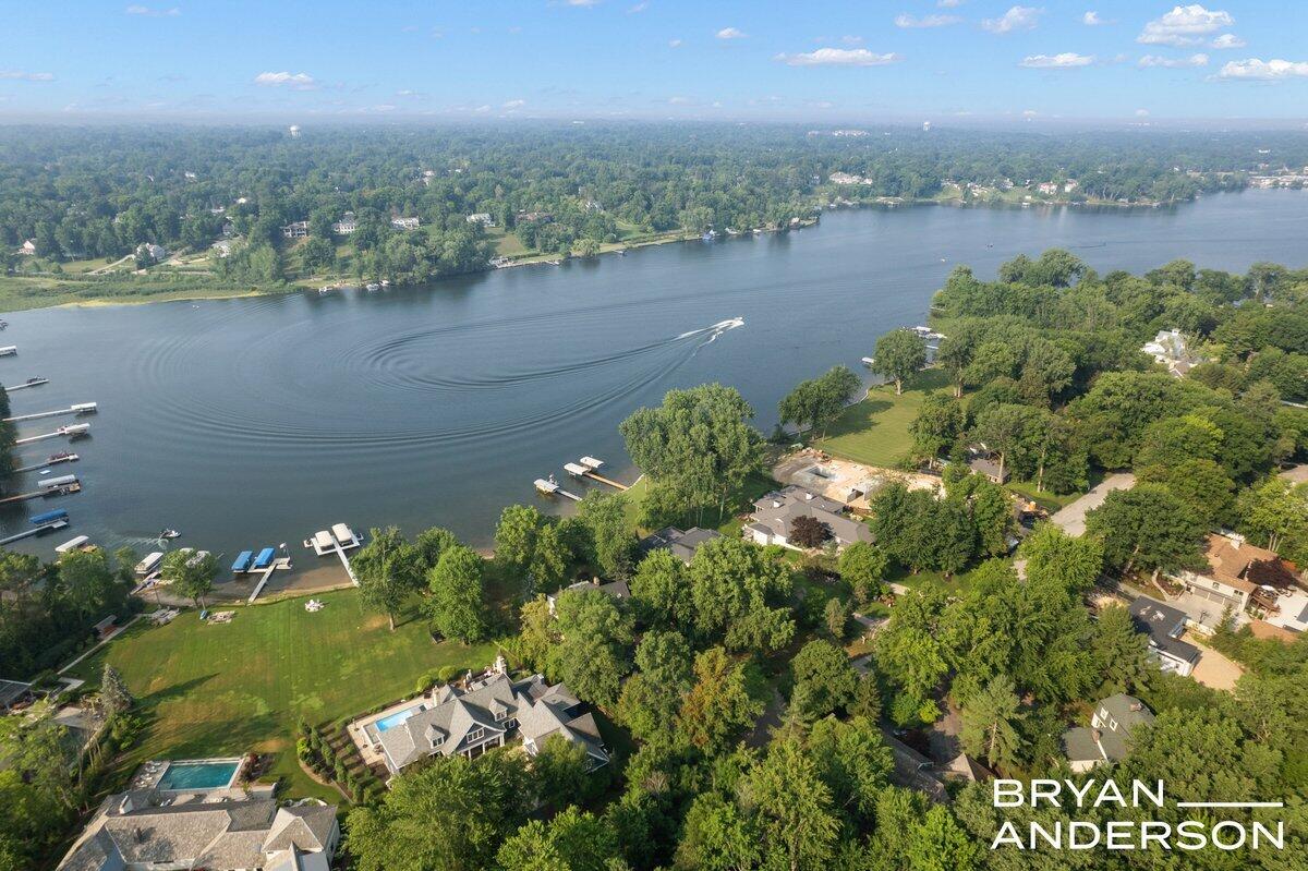 3150 Manhattan Lane SE