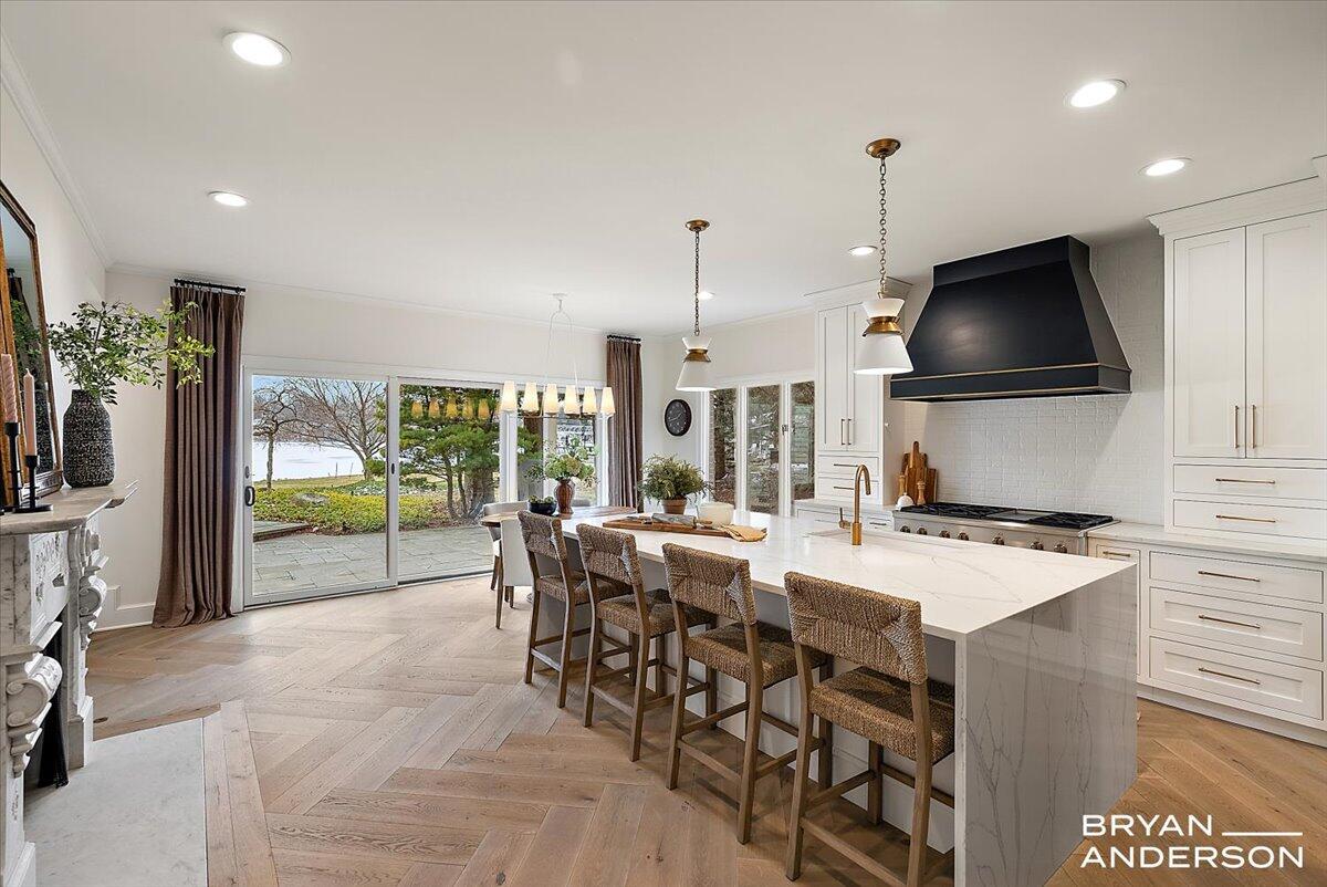 3150 Manhattan Lane SE